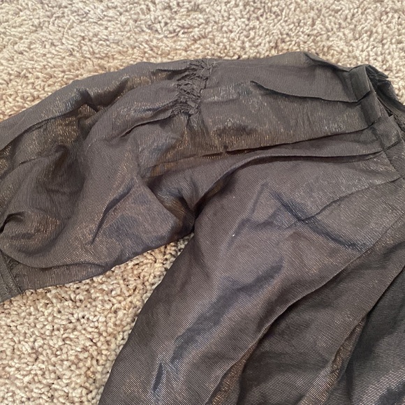 Grey puffy sleeve blouse size 6 - Picture 3 of 4